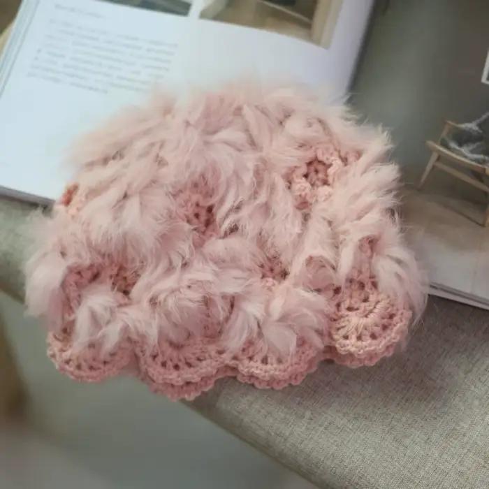 Casquette tendance en tricot et crochet