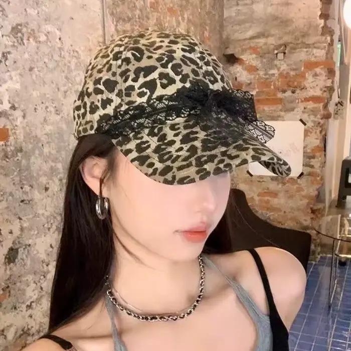 Casquette de baseball à imprimé léopard style hip-hop visière longue avec nœud en dentelle protection uv chapeau de soleil printemps occasionnels sorties été