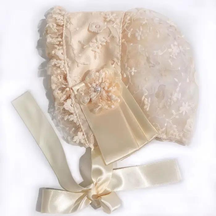 Chapeau en dentelle pour bébés filles et garçons mignon fleuri accessoire de fête anniversaire baptême photo occassionnels occasions spéciales