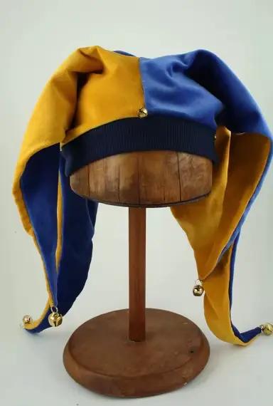 Nouveauté le moyen âge bouffon Cosplay chapeau médiéval Clown Cape cloches adulte Joker Halloween carnaval fête