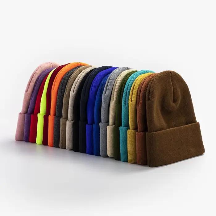 Chapeau froid uni tricoté de couleur unie