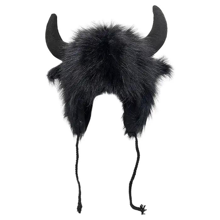 Chapeau de buffle avec cornes