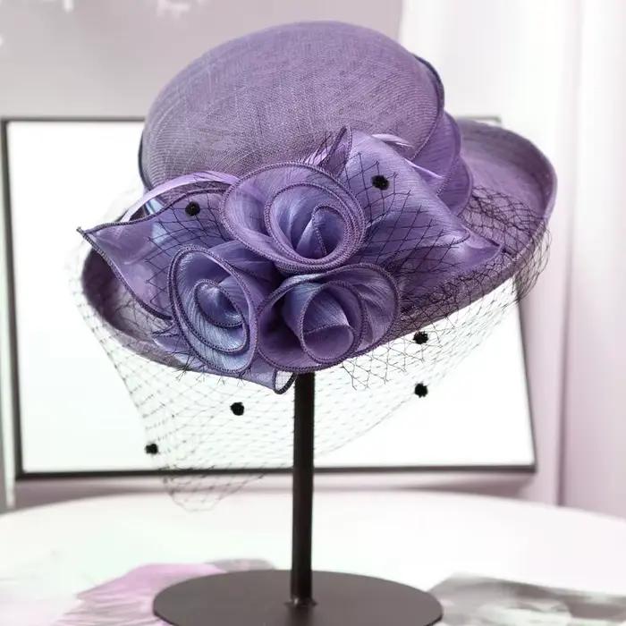 Chapeau Fascinateur en Fil de Lin Blanc Elegance pour Femmes Occasions Speciales Mariage Printemps Eté