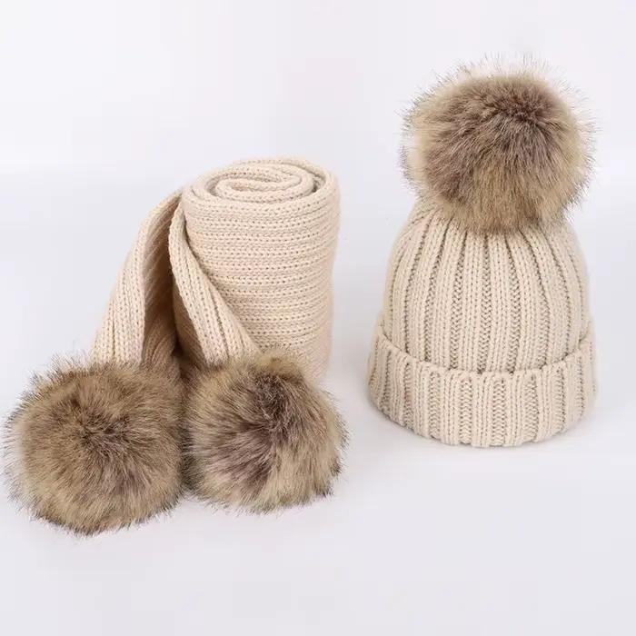 Chapeau et écharpe pour enfants