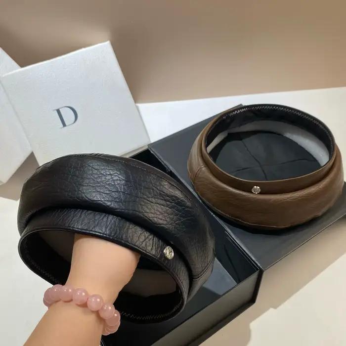 Casquettes de béret en cuir PU pour femmes