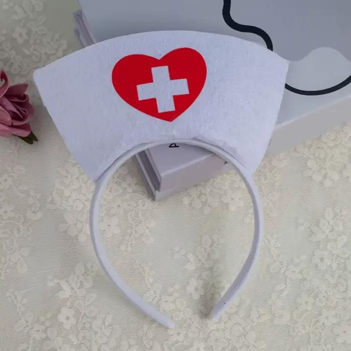 Chapeau d'infirmière pour Halloween