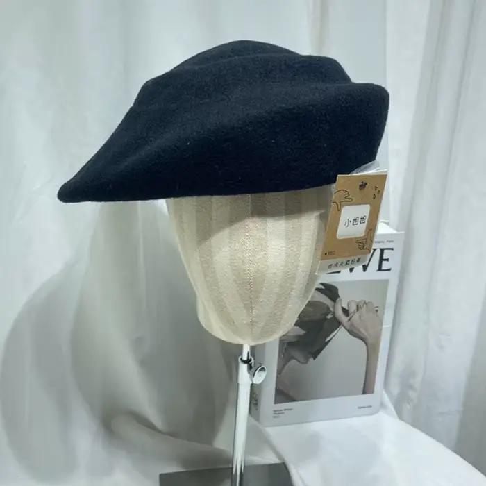 Béret en feutre de laine pour femmes