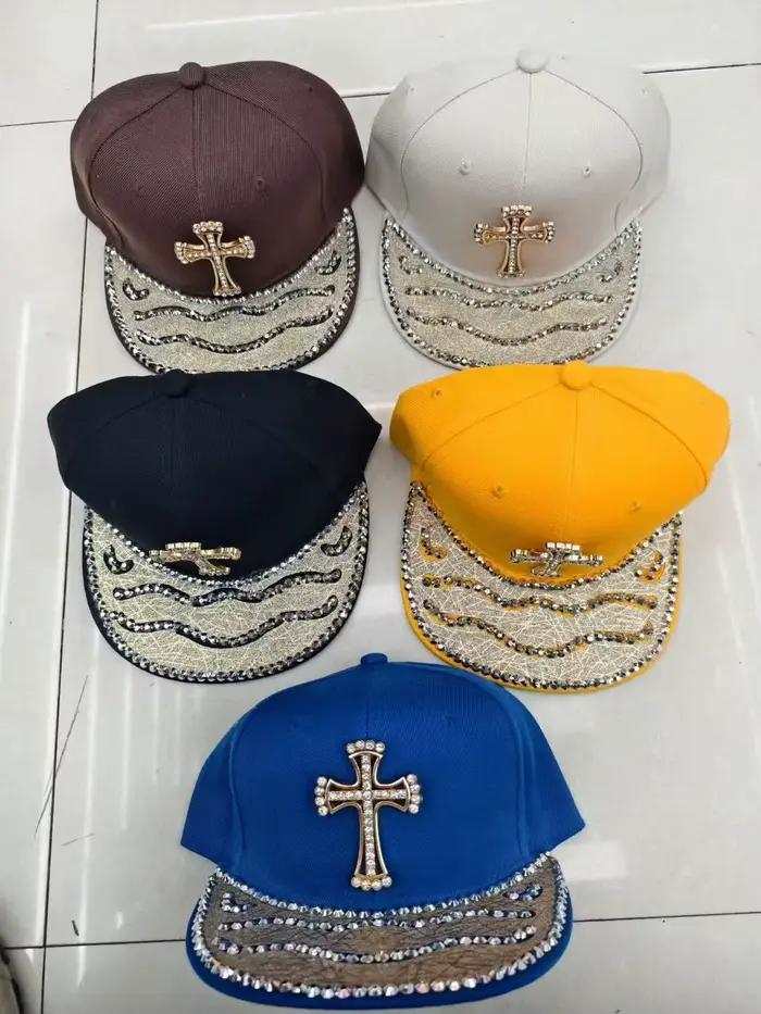 Casquette Hip-Hop à lanières croisées