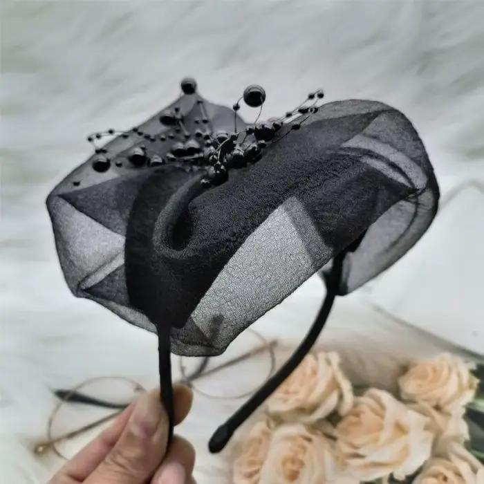 Chapeaux fascinateurs sophistiqués pour femmes