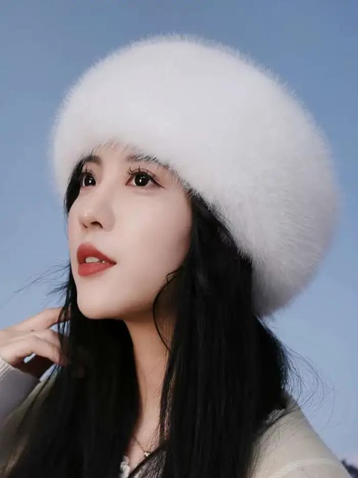 Chapeau en fourrure de renard pour femme