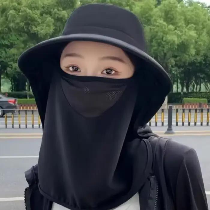 Chapeau de soleil respirant et résistant aux UV avec masque facial et protection du cou