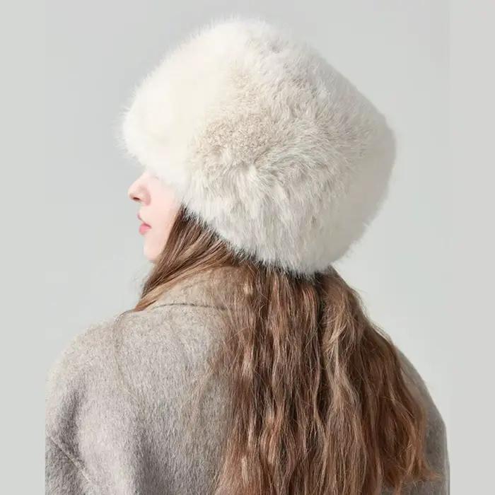 Chapeau en fausse fourrure artificielle