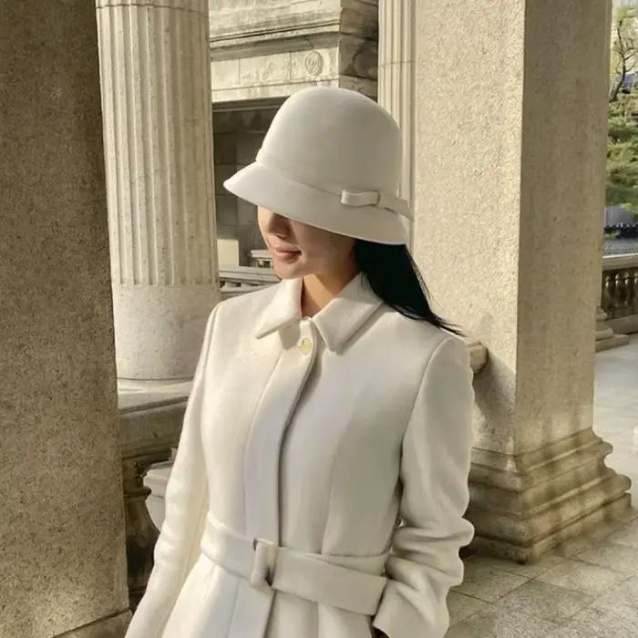 Chapeau formel en feutre style Hepburn