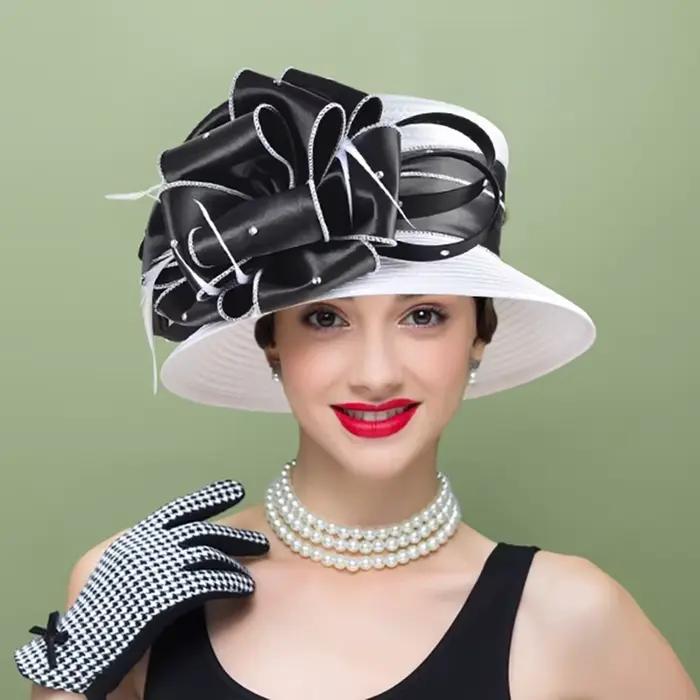 Chapeau d'église noir et blanc pour femme