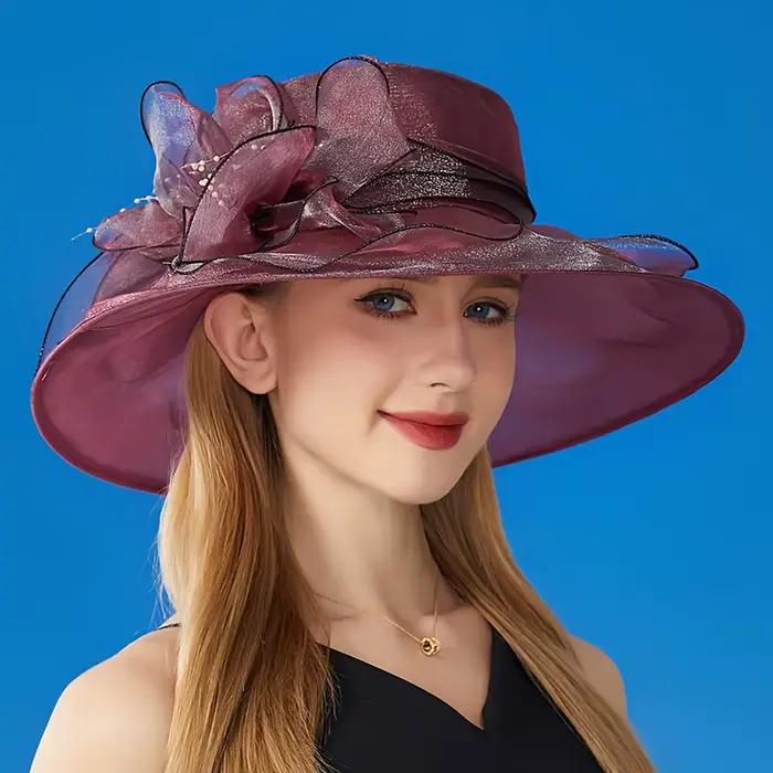 Chapeau en velours élégant et sophistiqué