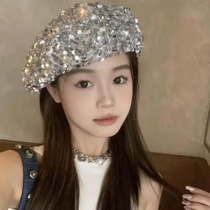 Béret fin à paillettes scintillantes