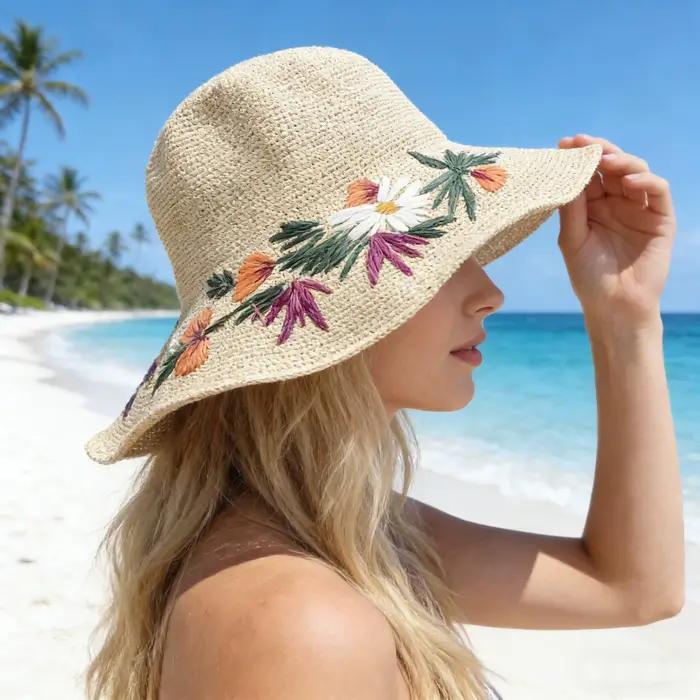 Chapeau de paille brodé à la main à motifs floraux pour femme – Idéal pour l'été, les voyages, les v