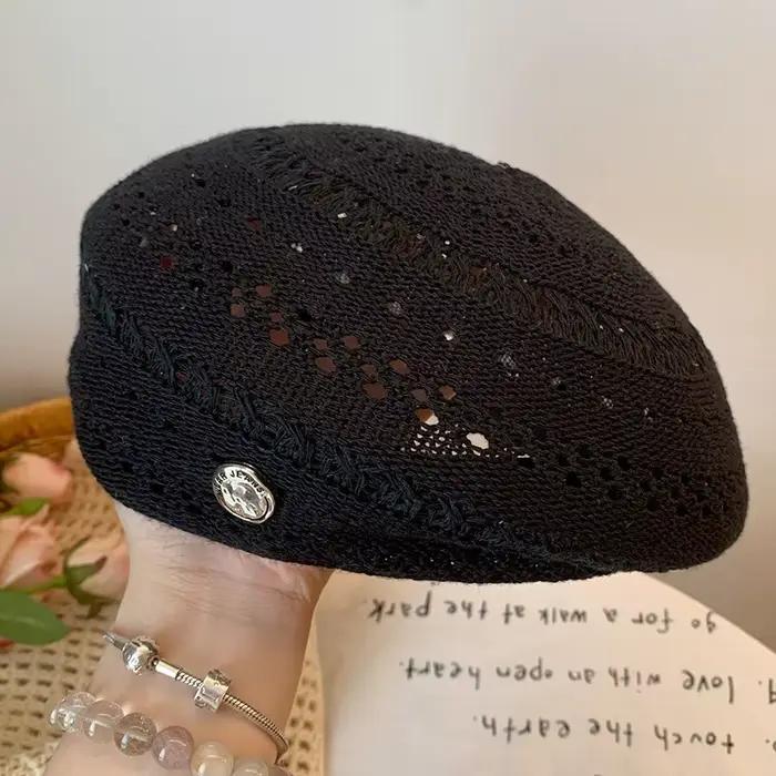 Béret tricoté ajouré rétro pour femme, chapeau d'artiste tendance amincissant le visage, design mode
