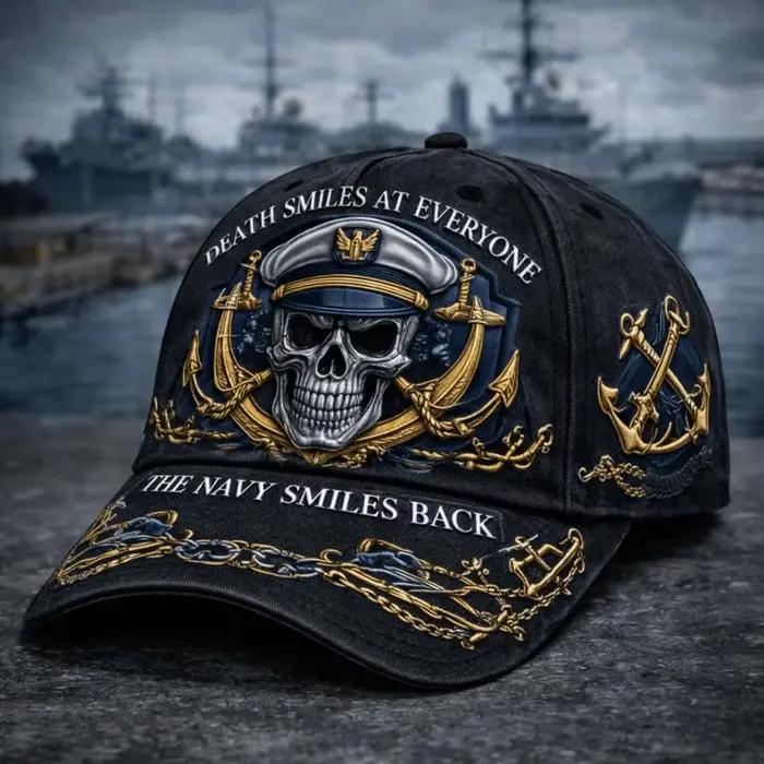 Chapeau personnalisé bleu marine avec motif crâne et ancre, design militaire maritime courageux |