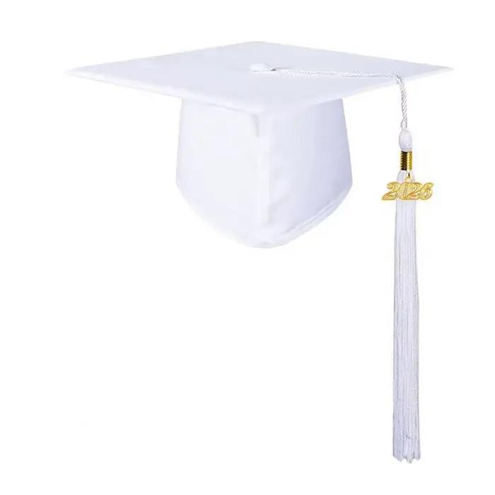 Casquette de remise de diplôme mate unisexe avec breloque à pompon de 2026 ans, accessoire de félici