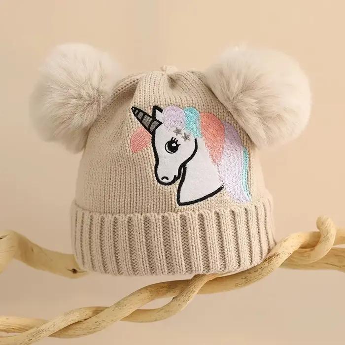 Nouveau cheval pompon boule chapeau pour enfants chaud hiver bébé chapeau dessin animé tricoté chape