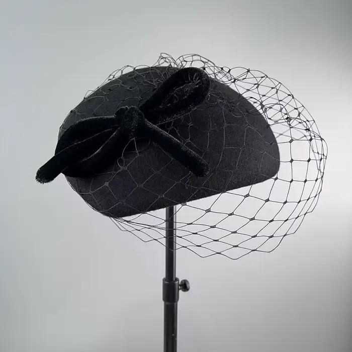 Femmes habillées chapeau fascinateur voile nœud papillon laine feutre béret pilulier chapeau fête de