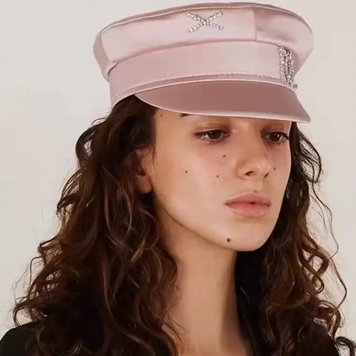 2026 nouvelle marque Designer femmes chapeau casquettes mode coton broche décoration lettre gavroche
