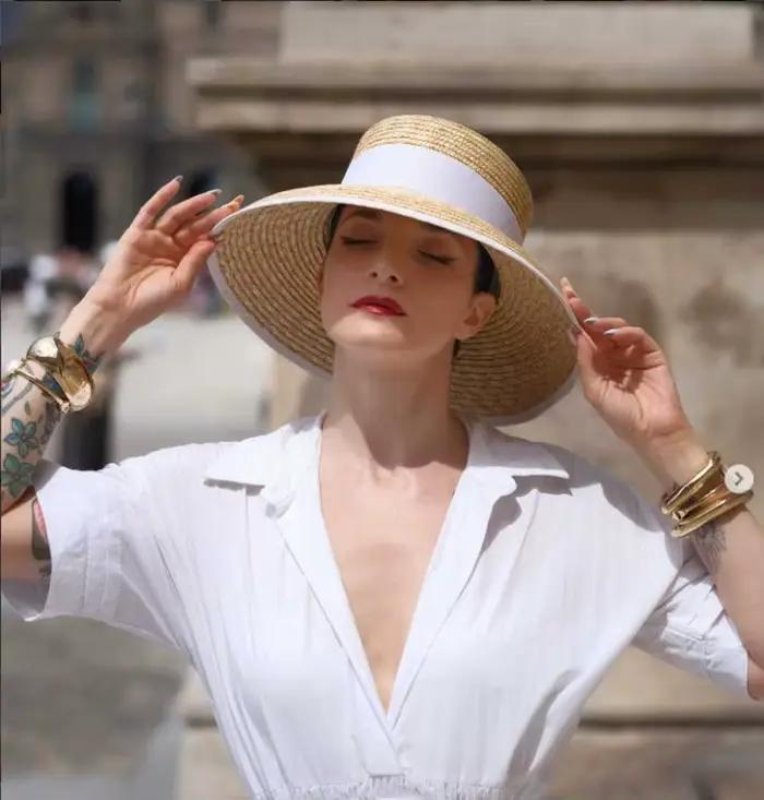 Chapeau d'été en paille, chapeau de soleil, chapeau de soleil élégant pour femmes, style Hepburn, à large bord, pour les voyages en bord de mer, панама женская