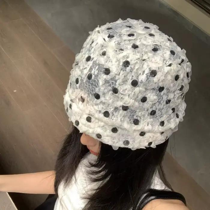 Chapeau Coréen Style Ins à Fleurs 3D et Pois