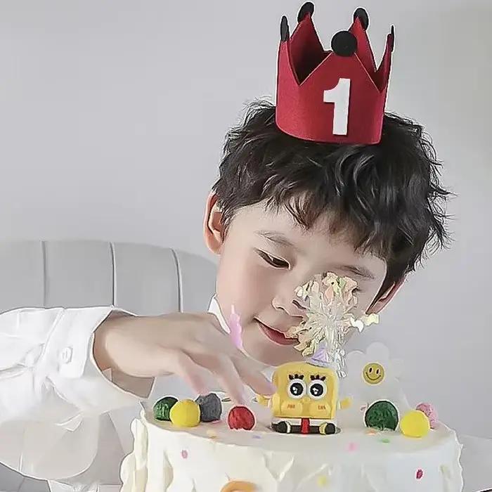 Chapeau joyeux anniversaire bébé première fête d'anniversaire
