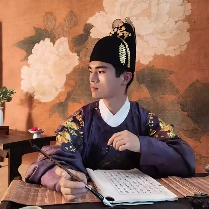 Chapeau Hanfu de la dynastie Ming chinoise ancienne pour hommes