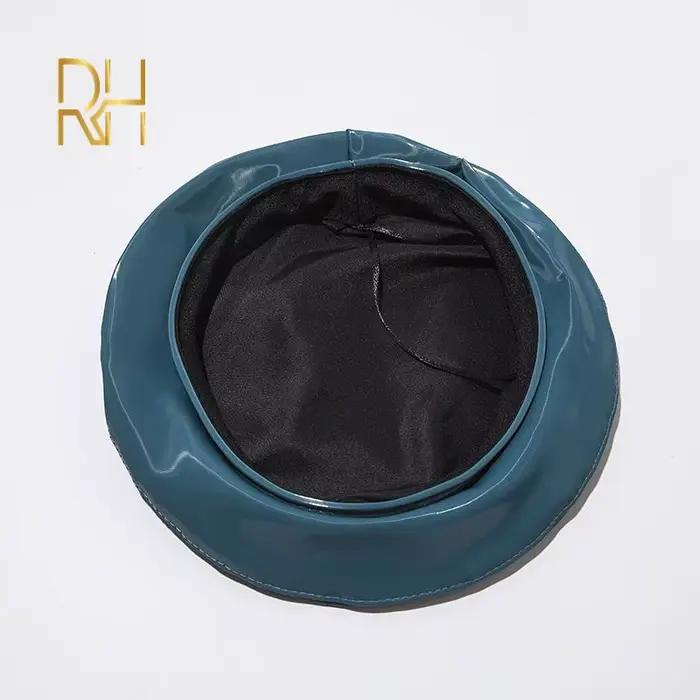Casquettes de peintre en cuir PU miroir pour femmes