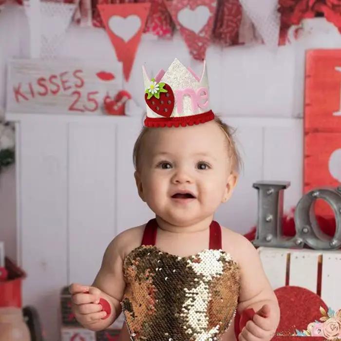 Chapeau de 1er anniversaire fraise mini bandeau numérique pour filles casquette d'anniversaire pour adultes chapeaux de décoration de fête prénatale occassions spéciales événements festifs