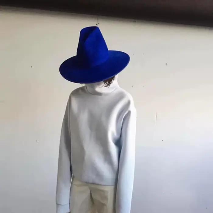 Chapeau en laine pour femmes