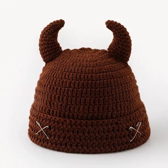 Chapeau unisexe cornes dessin animé acrylique pour hiver, Halloween, fêtes et festivals extérieurs multicolore