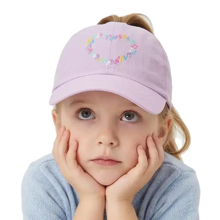 Casquette de baseball brodée en forme de cœur pour filles
