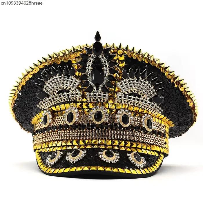 Casquette intégrée en diamant pour spectacle de Festival