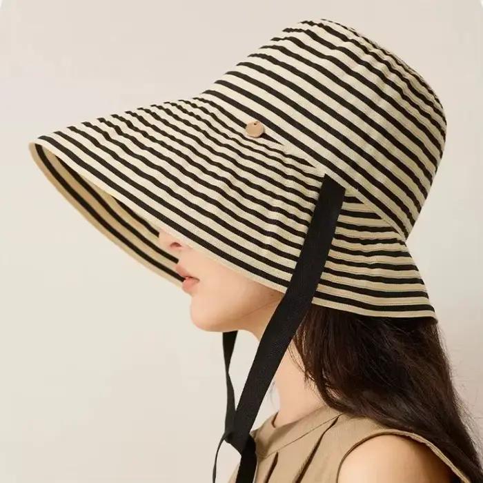Chapeau de soleil rayé polyvalent