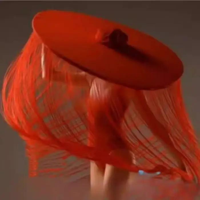 Chapeau à longues franges fluides pour spectacle