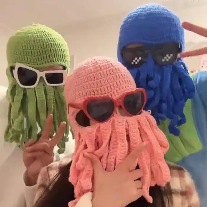 Chapeau de poulpe tricoté à la main fantaisiste