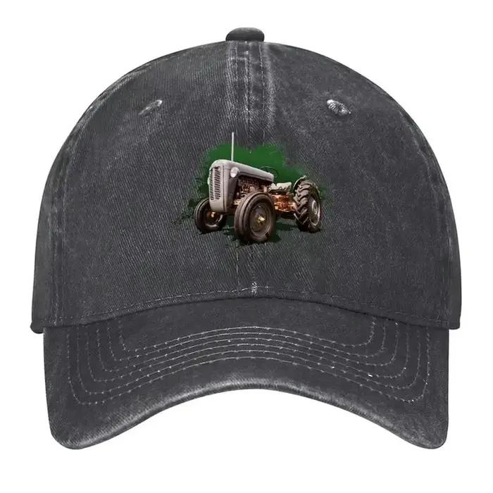 Casquette avec logo emblématique du tracteur Ferguson 35 - Design
