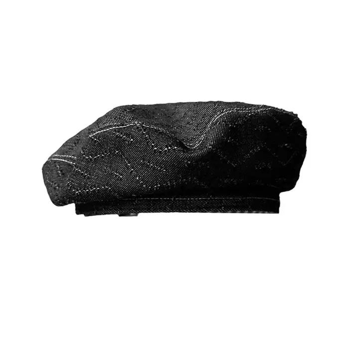 Béret en denim rayé pour femmes