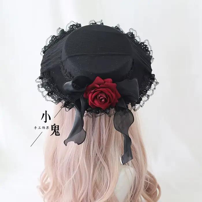 Chapeau plat Lolita assorti avec tout
