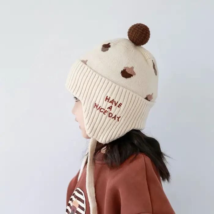 Chapeau de pêcheur en polyester pour enfants avec doublure polaire, coupe-vent, protection des oreilles, ajustement facile, style sportif pour garçons et filles 4-6 ans