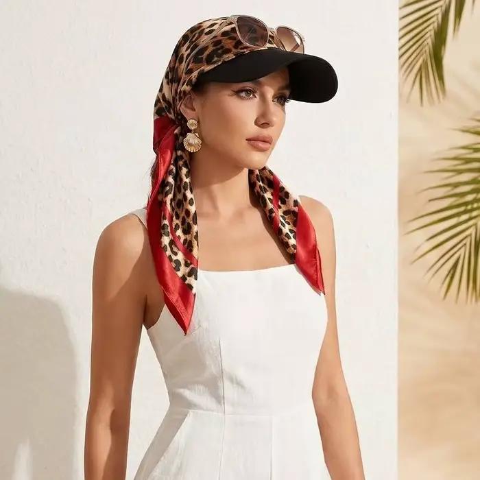 Casquette de baseball pour femme en satin imprimé