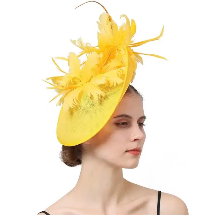 Fascinateur en polyester et plumes pour femmes, épingles à cheveux avec plumes, couvre-chef élégant pour mariages et courses de prestige