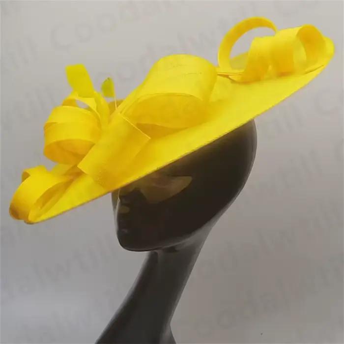 Royal Ascot grands chapeaux fascinateurs bandeau dames église Kentucky Derby casque