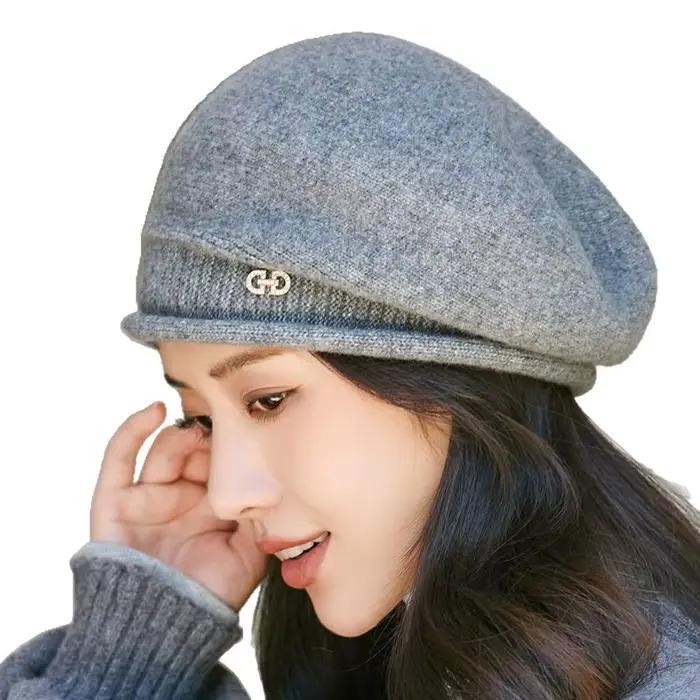 Béret tricoté tendance pour femme