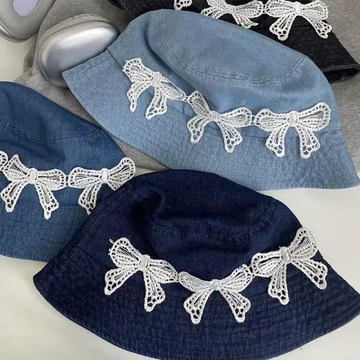 Chapeau pêcheur en dentelle avec nœud papillon 39BB