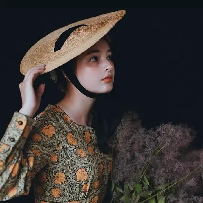 Nouveau une pièce français élégant sangle paille naturelle Fadora chapeau pour femme été Vintage Photo piste vacances